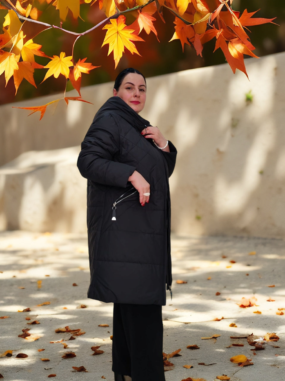 ქურთუკი - უნიკალური დიზაინით, სითბოს შემომტანი და თხელი ქურთუკი პლუს ზომით ქალებისთვის.